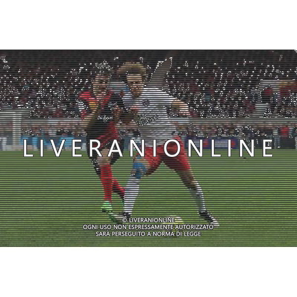 David LUIZ / Christophe KERBRAT - 14.12.2014 - Guingamp / PSG - 18eme journee de Ligue1 Photo : Vincent Michel / Icon Sport *** Local Caption *** AG ALDO LIVERANI SAS ONLY ITALY *** Local Caption *** AG ALDO LIVERANI SAS ONLY ITALY