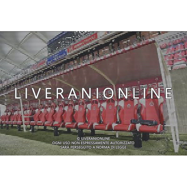 Banc remplacants Reims - 13.12.2014 - Reims / Evian Thonon - 18eme journee de Ligue1 Photo : Fred Porcu / Icon Sport AG ALDO LIVERANI SAS ONLY ITALY