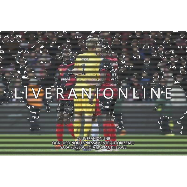 Jonas LOSSL / Zlatan IBRAHIMOVIC - 14.12.2014 - Guingamp / Paris Saint Germain - 18eme journee de Ligue 1 Photo : Vincent Michel / Icon Sport /Agenzia Aldo Liverani sas - ITALY ONLY - EDITORIAL USE ONLY