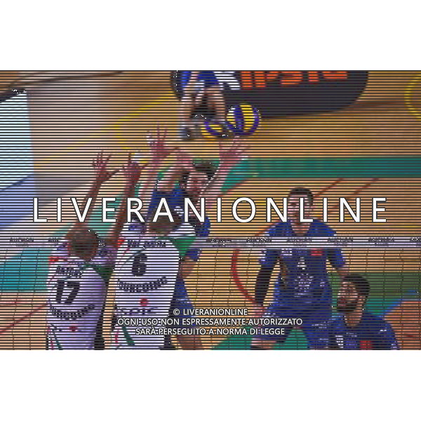 Philip SCHNEIDER / Carlos ANTONY / Daniel JANSEN VAN DOORN - 13.12.2014 - Tourcoing / Montpellier - 11eme journee de Ligue A Photo : Dave Winter / Icon Sport *** Local Caption *** /Agenzia Aldo Liverani sas - ITALY ONLY - EDITORIAL USE ONLY *** Local Caption *** /Agenzia Aldo Liverani sas - ITALY ONLY - EDITORIAL USE ONLY