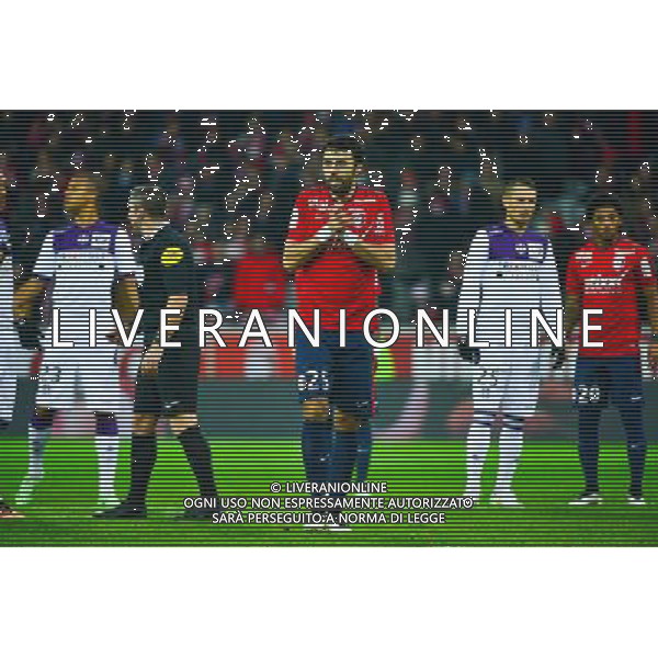 Marko BASA penalty marquâˆšÃ‰Â¬Â© avant le sifflet de Fredy FAUTREL - 14.12.2014 - Lille / Toulouse - 18eme journee de Ligue1 Photo : Dave Winter / Icon Sport /Agenzia Aldo Liverani sas - ITALY ONLY - EDITORIAL USE ONLY