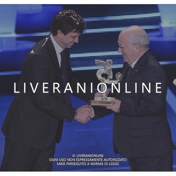 Gran Gala\' del Calcio AIC 2014 Milano - 15.12.2014 Nella Foto:tavecchio CARLO premia agnelli ANDREA /Ph.Vitez-Ag. Aldo Liverani
