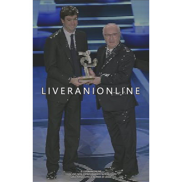 Gran Gala\' del Calcio AIC 2014 Milano - 15.12.2014 Nella Foto:tavecchio CARLO premia agnelli ANDREA /Ph.Vitez-Ag. Aldo Liverani