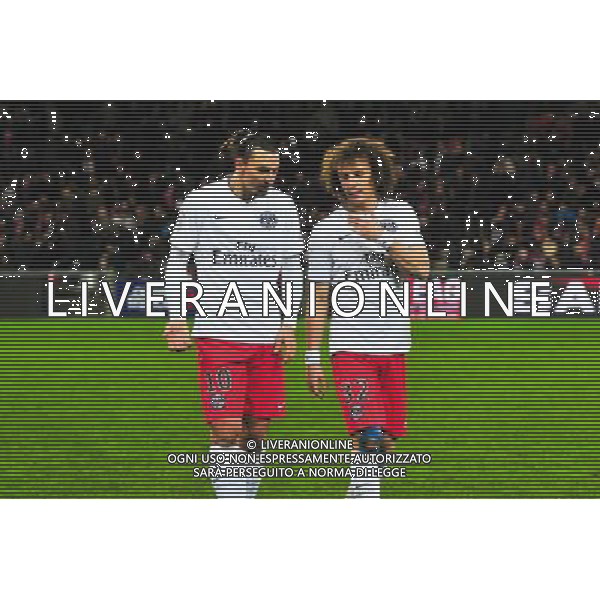Zlatan Ibrahimovic / David Luiz - 14.12.2014 - Guingamp / PSG - 18eme journee de Ligue1 Photo : Philippe Lebrech / Icon Sport *** Local Caption *** AG ALDO LIVERANI SAS ONLY ITALY *** Local Caption *** AG ALDO LIVERANI SAS ONLY ITALY