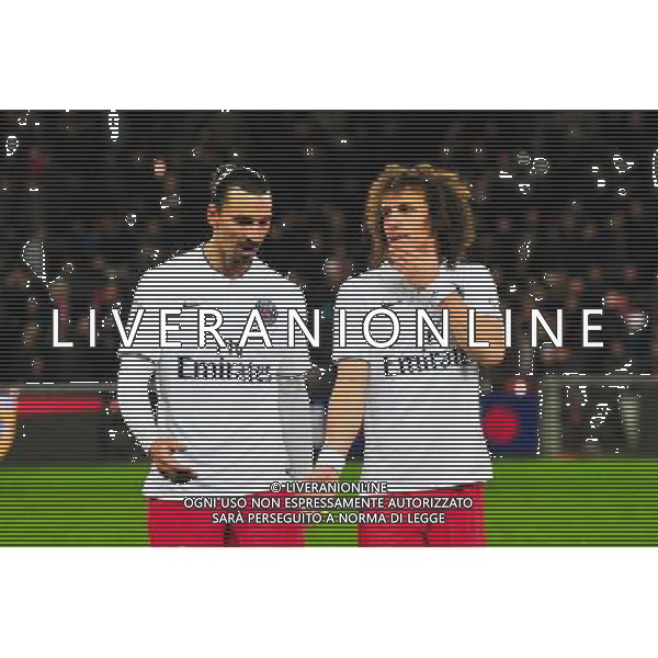 Zlatan Ibrahimovic / David Luiz - 14.12.2014 - Guingamp / PSG - 18eme journee de Ligue1 Photo : Philippe Lebrech / Icon Sport *** Local Caption *** AG ALDO LIVERANI SAS ONLY ITALY *** Local Caption *** AG ALDO LIVERANI SAS ONLY ITALY