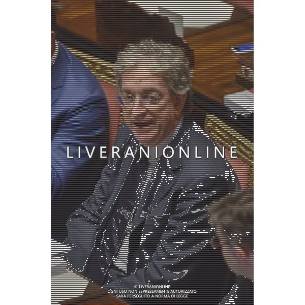 Roma - 19/12/2014 - Palazzo Madama - Discussione dei disegni di legge Bilancio di previsione dello Stato per l\'anno finanziario 2015 e bilancio pluriennale per il triennio 2015-2017 e Legge di Stabilita\' 2015 - nella foto: Enrico Morando vice ministro Economia / Ph. Fabrizio Corradetti - Ag. Aldo Liverani Sas
