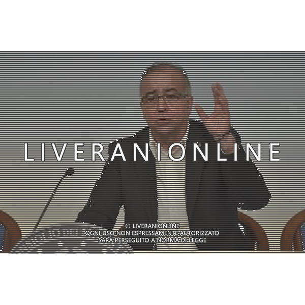 Roma - 19/12/2014 - Palazzo Chigi - Conferenza stampa dei sindacati dopo l\'incontro con il Ministro del Lavoro - nella foto: Gigi Petteni segretario confederale Cisl / Ph. Fabrizio Corradetti - Ag. Aldo Liverani sas