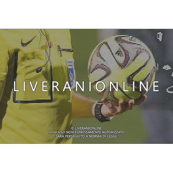 Illustration arbitre ballon adidas - 20.12.2014 - Metz / Monaco - 17e journee Ligue 2 Photo : Fred Marvaux / Icon Sport /AGENZIA ALDO LIVERANI SAS - ITALY ONLY - EDITORIAL USE ONLY