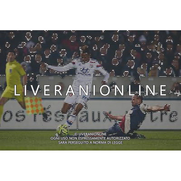 Nicolas Pallois / Clinton Njie - Faute Carton rouge - 21.12.2014 - Bordeaux / Lyon - 19eme journee de Ligue 1 - Photo : Manuel Blondeau / Icon Sport /Agenzia Aldo Liverani sas - ITALY ONLY - EDITORIAL USE ONLY