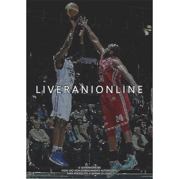Beko Lega Basket Serie A 2014/2015 13 Giornata Bologna - 29.12.2014 Granarolo Bologna-EA7 Emporio Armani Milano Nella Foto:glichrist-Samuels Samardo /Ph.Vitez-Ag. Aldo Liverani