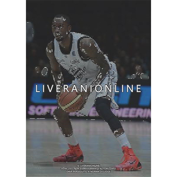 Beko Lega Basket Serie A 2014/2015 13 Giornata Bologna - 29.12.2014 Granarolo Bologna-EA7 Emporio Armani Milano Nella Foto:White Okaro /Ph.Vitez-Ag. Aldo Liverani