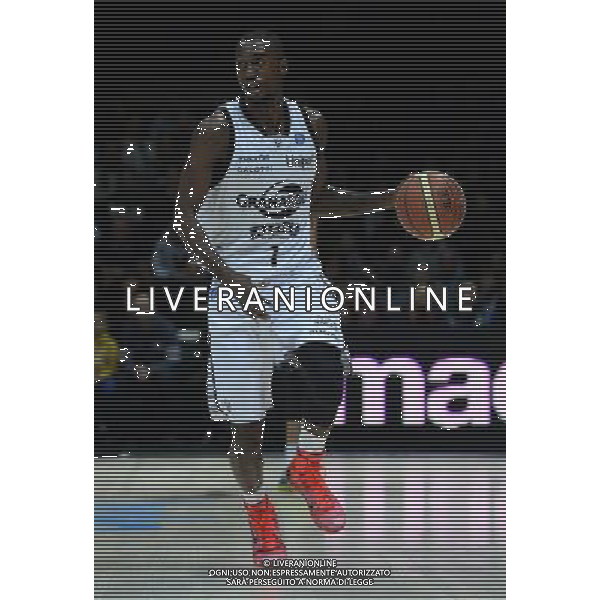 Beko Lega Basket Serie A 2014/2015 13 Giornata Bologna - 29.12.2014 Granarolo Bologna-EA7 Emporio Armani Milano Nella Foto:White Okaro /Ph.Vitez-Ag. Aldo Liverani