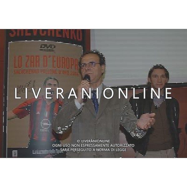 Milano 10/01/2005 nella foto: Antonio Di Rosa Il direttore della Gazzetta dello Sport con Andriy Shevchenko foto Danilo Recalcati/AG.Aldo Liverani