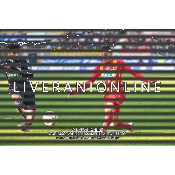 Alharbi EL JADEYAOUI / Nabil FEKIR - 04.01.2014 - Lens / Lyon - Coupe de France Photo : Dave Winter / Icon Sport AG ALDO LIVERANI SAS ONLY ITALY