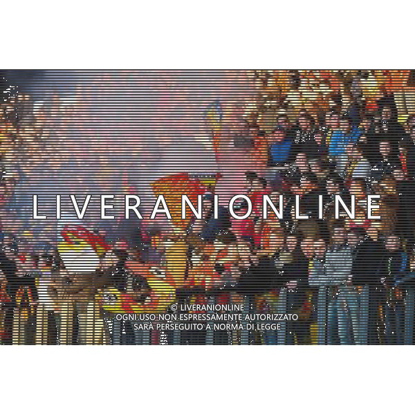 Supporters Lens - 04.01.2014 - Lens / Lyon - Coupe de France Photo : Dave Winter / Icon Sport AG ALDO LIVERANI SAS ONLY ITALY
