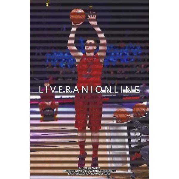 Hugo INVERNIZZI - concours de tirs a 3 points - 03.01.2015 - All Star Game -Paris - Zenith Photo : Dave Winter / Icon Sport /Agenzia Aldo Liverani sas - ITALY ONLY - EDITORIAL USE ONLY