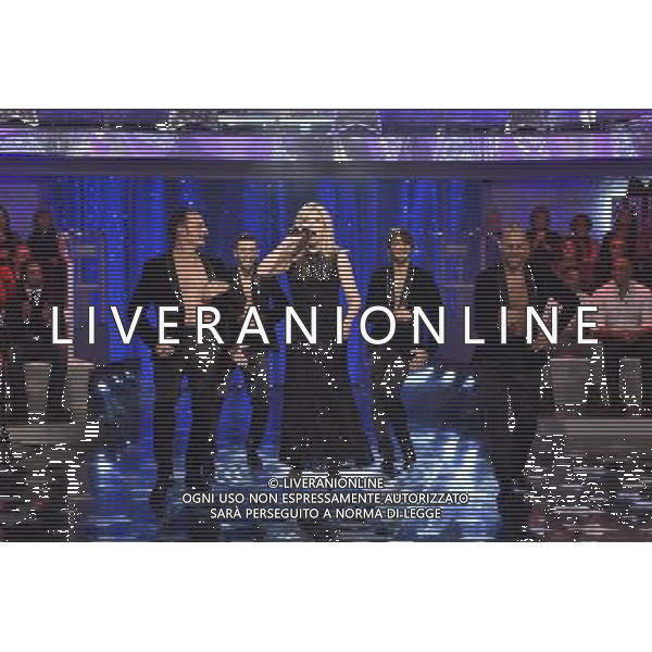 LA PROVA DEL CUOCO TRASMISSIONE TELEVISIVA SPECIALE LOTTERIA ITALIA RAI ROMA 06 GENNAIO 2014 NELLA FOTO AMANDA LEAR ©CORRADETTI/Agenzia Aldo Liverani sas