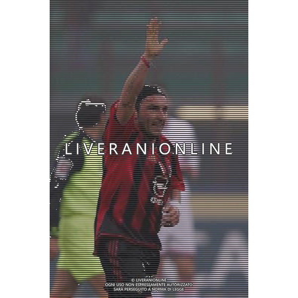 Milan - Palermo coppa Italia Tim Cup 12/01/2005 nella foto esultanza dopo il gol di christian brocchi ph andry/agenzia aldo liverani