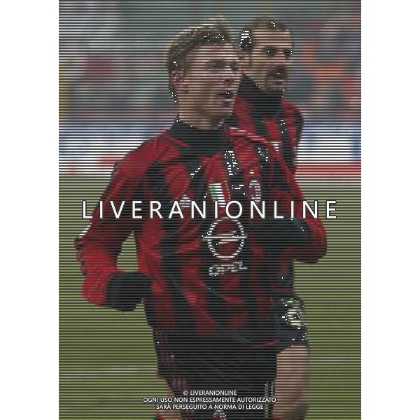 Milan - Palermo coppa Italia Tim Cup 12/01/2005 nella foto esultanza dopo il gol jon dahl tomasson ph andry/agenzia aldo liverani