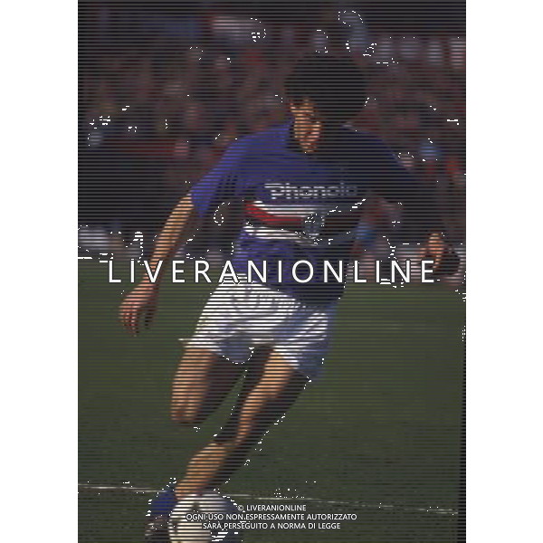 RETROSPETTIVA GIANLUCA VIALLI NELLA FOTO GIANLUCA VIALLI CON LA MAGLIA DELLA SAMPDORIA AG ALDO LIVERANI SAS