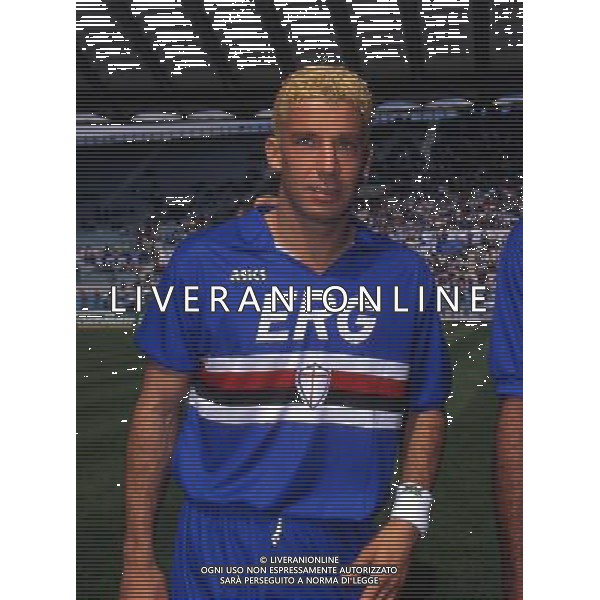 RETROSPETTIVA GIANLUCA VIALLI NELLA FOTO GIANLUCA VIALLI CON LA MAGLIA DELLA SAMPDORIA AG ALDO LIVERANI SAS