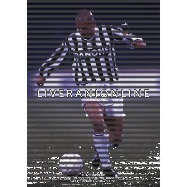 RETROSPETTIVA GIANLUCA VIALLI NELLA FOTO GIANLUCA VIALLI CON LA MAGLIA DELLA JUVENTUS AG ALDO LIVERANI SAS