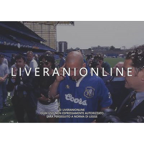 RETROSPETTIVA GIANLUCA VIALLI NELLA FOTO GIANLUCA VIALLI CON LA MAGLIA DELLA CHELSEA PRESENTAZIONE AG ALDO LIVERANI SAS