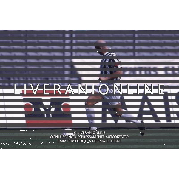 RETROSPETTIVA GIANLUCA VIALLI NELLA FOTO GIANLUCA VIALLI CON LA MAGLIA DELLA JUVENTUS AG ALDO LIVERANI SAS