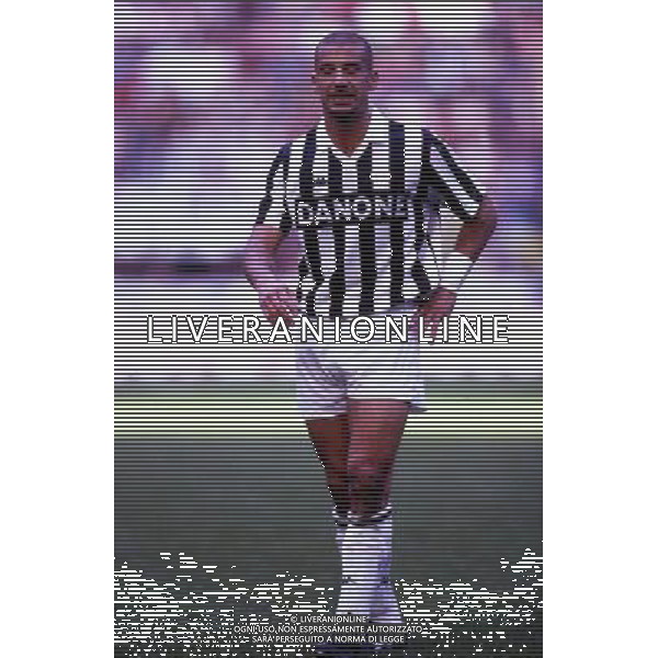 RETROSPETTIVA GIANLUCA VIALLI NELLA FOTO GIANLUCA VIALLI CON LA MAGLIA DELLA JUVENTUS AG ALDO LIVERANI SAS