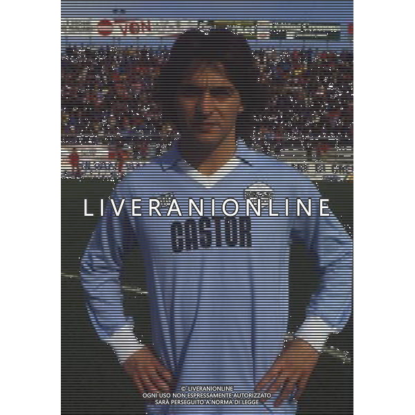 RETROSPETTIVA LIONELLO MANFREDONIA NELLA FOTO LIONELLO MANFREDONIA CON LA MAGLIA DELLA LAZIO ARCHIVIO ALDO LIVERANI SAS