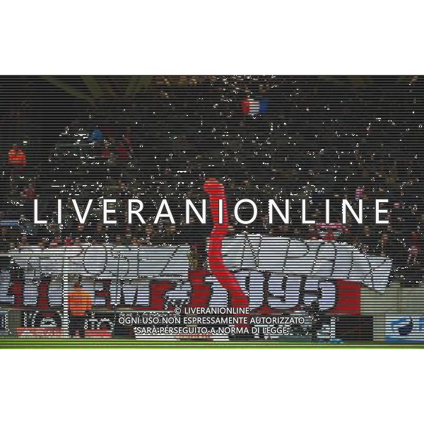 Hommage Charlie Hebdo - 10.01.2015 - Reims / Saint Etienne - 20eme journee de Ligue 1 Photo : Dave Winter / Icon Sport AG ALDO LIVERANI SAS ONLY ITALY