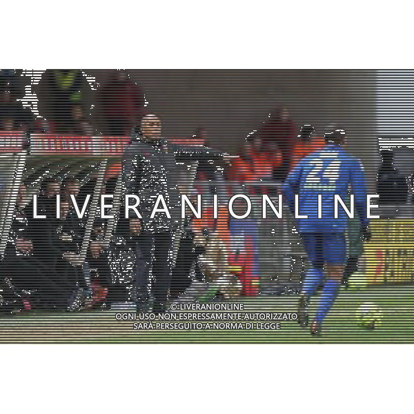 Antoine KOMBOUARE - 10.01.2015 - Guingamp / Lens - 20eme journee de Ligue 1 Photo : Vincent Michel / Icon Sport AG ALDO LIVERANI SAS ONLY ITALY
