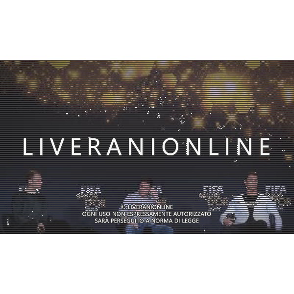 FIFA Ballon d\'Or 2014 Zurigo (Svizzera) - 12.01.2015 Nella Foto:Conferenza stampa dei tre giocatori candidati alla vittoria del pallone d\'oro: Manuel Neuer, Lionel Messi, Cristiano Ronaldo /Ph.Vitez-Ag. Aldo Liverani