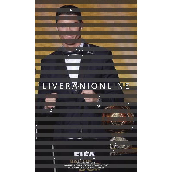 FIFA Ballon d\'Or 2014 Zurigo (Svizzera) - 12.01.2015 Nella Foto:Ronaldo vince il pallone d\'oro /Ph.Vitez-Ag. Aldo Liverani