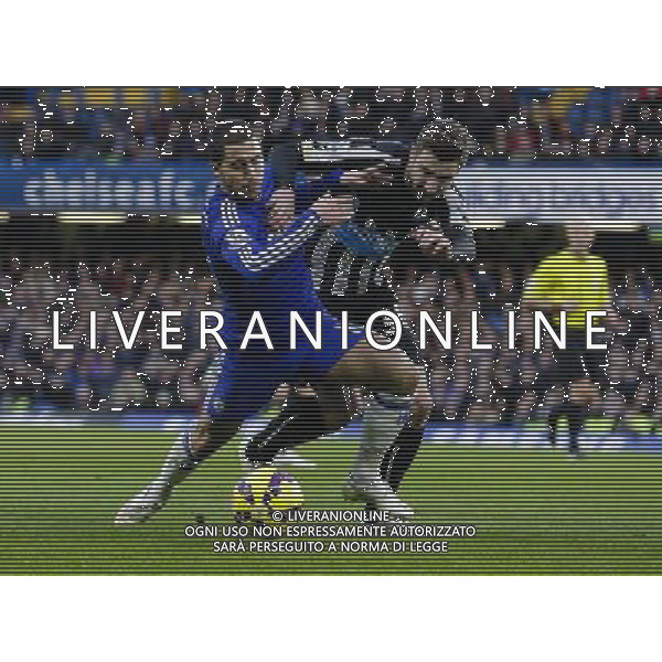 Chelsea\'s Eden Hazard battles with Newcastle United\'s Paul Dummett Photographer Craig Mercer/CameraSport Football - Barclays Premiership - Chelsea v Newcastle United - Saturday 10th January 2015 - Stamford Bridge - London © CameraSport - 43 Linden Ave. Countesthorpe. Leicester. England. LE8 5PG - Tel: +44 (0) 116 277 4147 - admin@camerasport.com - www.camerasport.com AG ALDO LIVERANI SAS ONLY ITALY