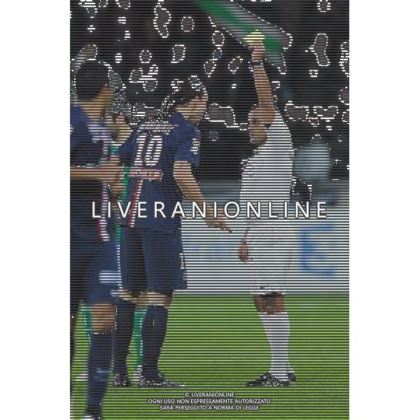 Carton Jaune Zlatan IBRAHIMOVIC / Said ENNJIMI - 13.01.2015 - Saint Etienne / Paris Saint Germain - 1/4Finale Coupe de la Ligue Photo : Jean Paul Thomas / Icon Sport /Agenzia Aldo Liverani Sas - ITALY ONLY - EDITORIAL USE ONLY