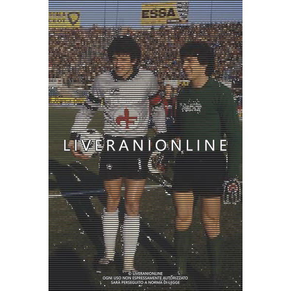 RETROSPETTIVA GIOVANNI GALLI CALCIATORE NELLA FOTO GIOVANNI GALLI MAGLIA FIORENTINA E GIUSEPPE ZINETTI AG ALDO LIVERANI SAS
