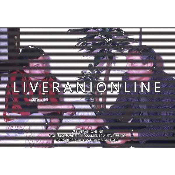 RETROSPETTIVA GIOVANNI GALLI CALCIATORE NELLA FOTO GIOVANNI GALLI CON GIGI RIVA AG ALDO LIVERANI SAS