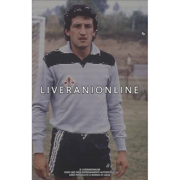 RETROSPETTIVA GIOVANNI GALLI CALCIATORE NELLA FOTO GIOVANNI GALLI MAGLIA FIORENTINA AG ALDO LIVERANI SAS