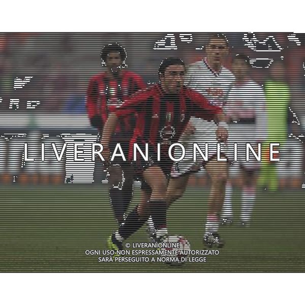 Milan - Palermo coppa italia tim cup 12/01/2005 nella foto christian brocchi ph andry/agenzia aldo liverani