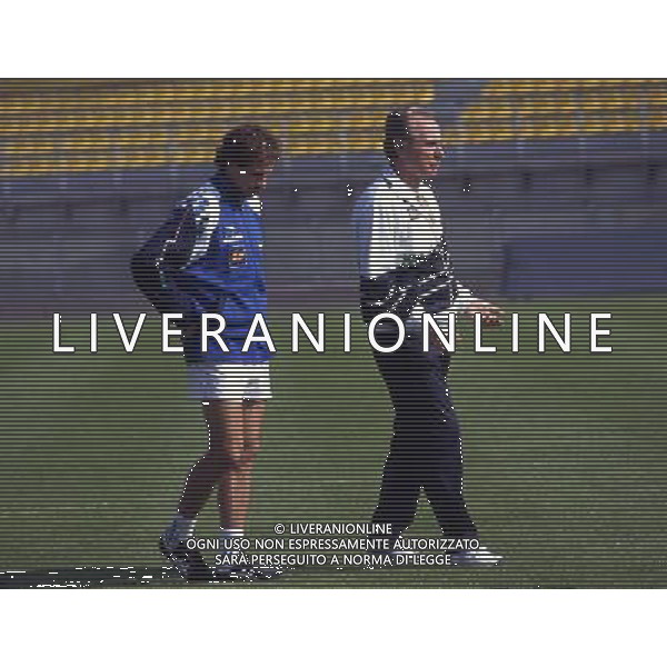RETROSPETTIVA AZEGLIO VICINI NELLA FOTO AZEGLIO VICINI ALLENATORE CON FRANCO BARESI AG ALDO LIVERANI SAS