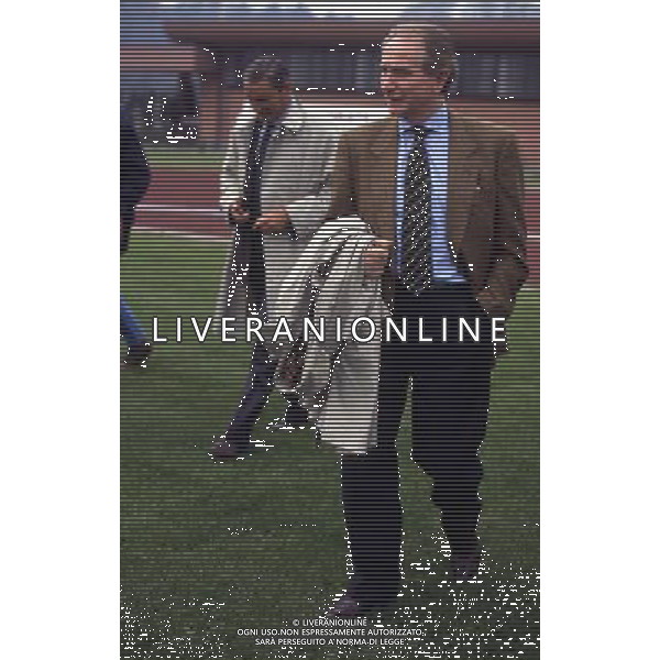 RETROSPETTIVA AZEGLIO VICINI NELLA FOTO AZEGLIO VICINI ALLENATORE CON GIGI RIVA AG ALDO LIVERANI SAS