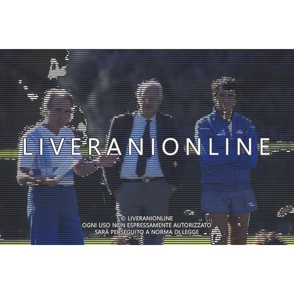 RETROSPETTIVA AZEGLIO VICINI NELLA FOTO AZEGLIO VICINI ALLENATORE CON LEONARDO VECCHIET E DINO ZOFF AG ALDO LIVERANI SAS