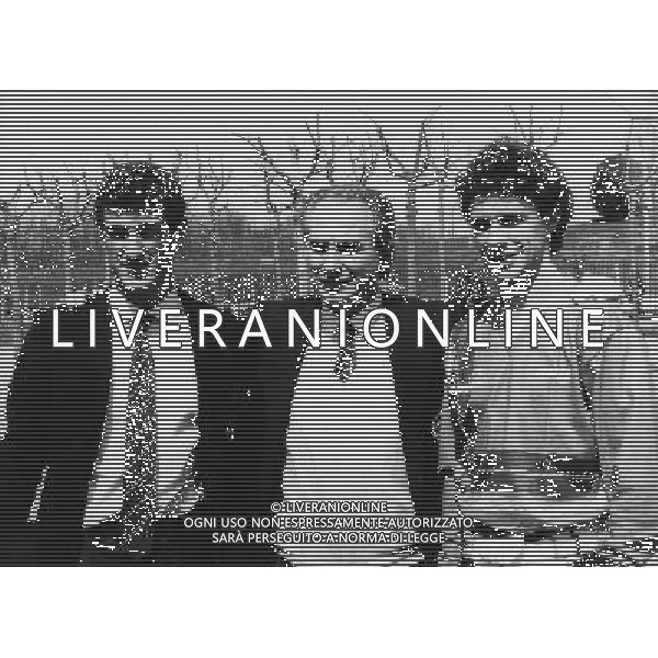 RETROSPETTIVA AZEGLIO VICINI NELLA FOTO AZEGLIO VICINI ALLENATORE CON ROBERTO TRICELLA E CIRO FERRARA AG ALDO LIVERANI SAS