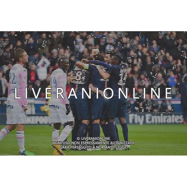Joie PSG - David LUIZ - 18.01.2015 - Paris Saint Germain / Evian Thonon - 21eme journee de Ligue 1 Photo : Dave Winter / Icon Sport AG ALDO LIVERANI SAS ONLY ITALY