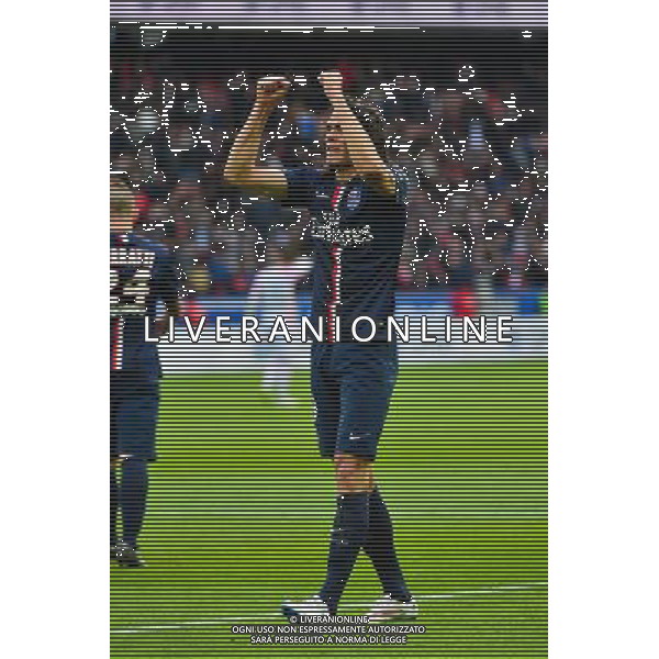 Joie PSG - Edinson CAVANI - 18.01.2015 - Paris Saint Germain / Evian Thonon - 21eme journee de Ligue 1 Photo : Dave Winter / Icon Sport AG ALDO LIVERANI SAS ONLY ITALY