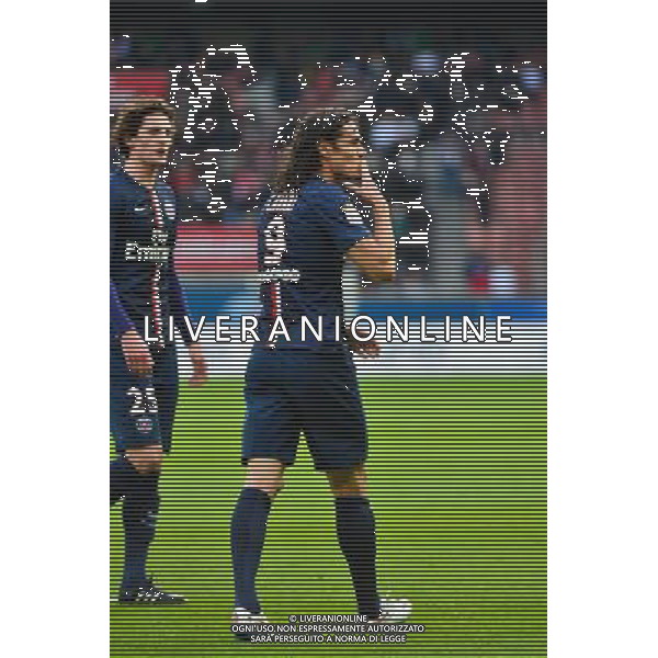 Joie PSG - Edinson CAVANI - 18.01.2015 - Paris Saint Germain / Evian Thonon - 21eme journee de Ligue 1 Photo : Dave Winter / Icon Sport AG ALDO LIVERANI SAS ONLY ITALY