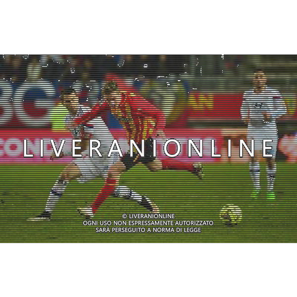 Benjamin BOURIGEAUD / Maxime GONALONS - 17.01.2015 - Lens / Lyon - 21eme journee Ligue 1 Photo : Dave Winter / Icon Sport AG ALDO LIVERANI SAS ONLY ITALY