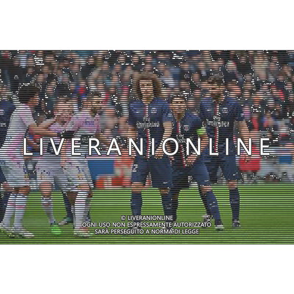 David LUIZ / Thiago SILVA - 18.01.2015 - Paris Saint Germain / Evian Thonon - 21eme journee de Ligue 1 Photo : Dave Winter / Icon Sport AG ALDO LIVERANI SAS ONLY ITALY