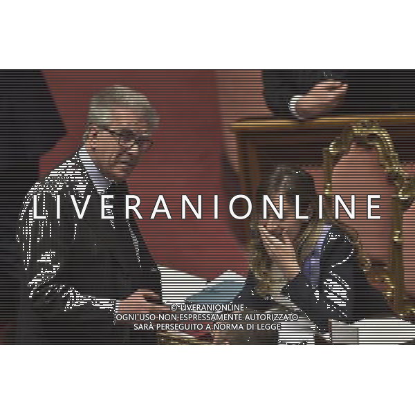 Roma - 21/01/2015 - Palazzo Madama - Discussione del disegno di legge: Disposizioni in materia di elezione della Camera dei deputati - nella foto: Luigi Zanda e Maria Elena Boschi / Ph. Fabrizio Corradetti - Ag. Aldo Liverani Sas
